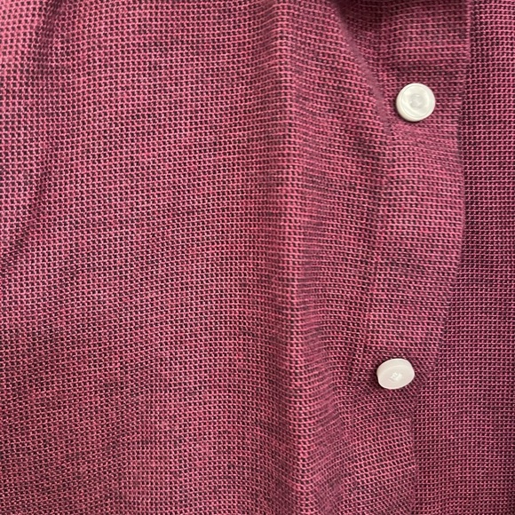 UNTUCK IT Large  Light Flannel Button Downs. 100% Cotton. - Picture 2 of 3